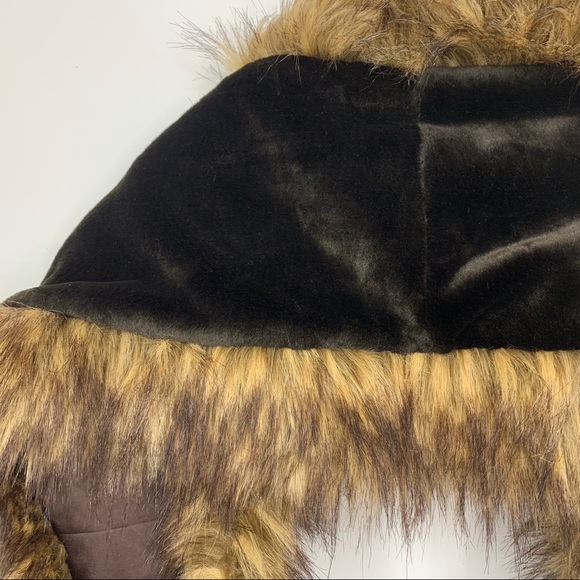 Faux Frenzi By Dena Plush Faux Fur Velour Wide Wrap Shawl Scarf Black & Brown - Picture 3 of 12